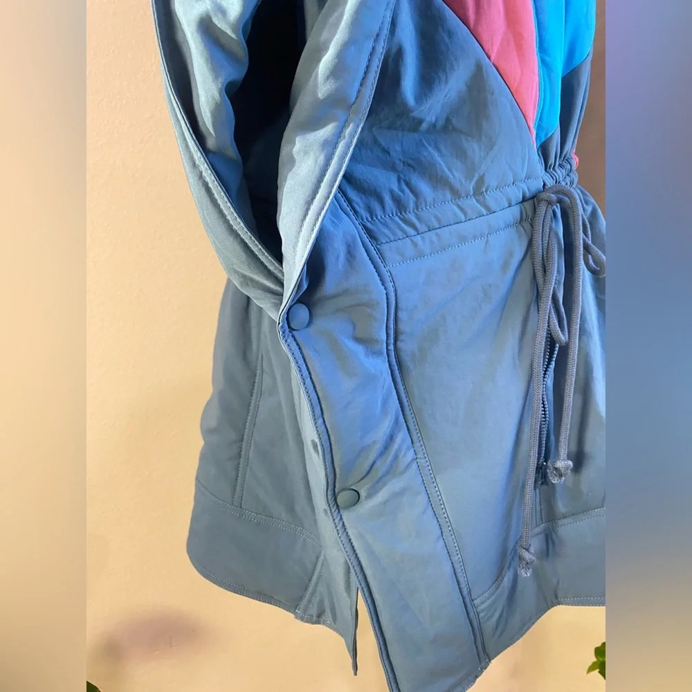 Daily‎ Practice by Anthropologie Puffer Poncho Colorful Women's Jacket size XS/S - Picture 10 of 15